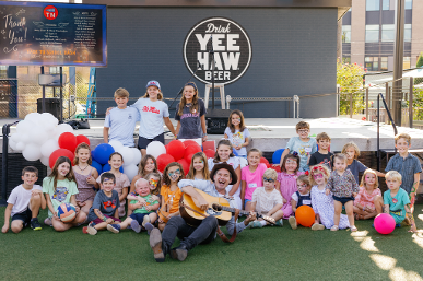 Ketch Secor at a Safer TN Event